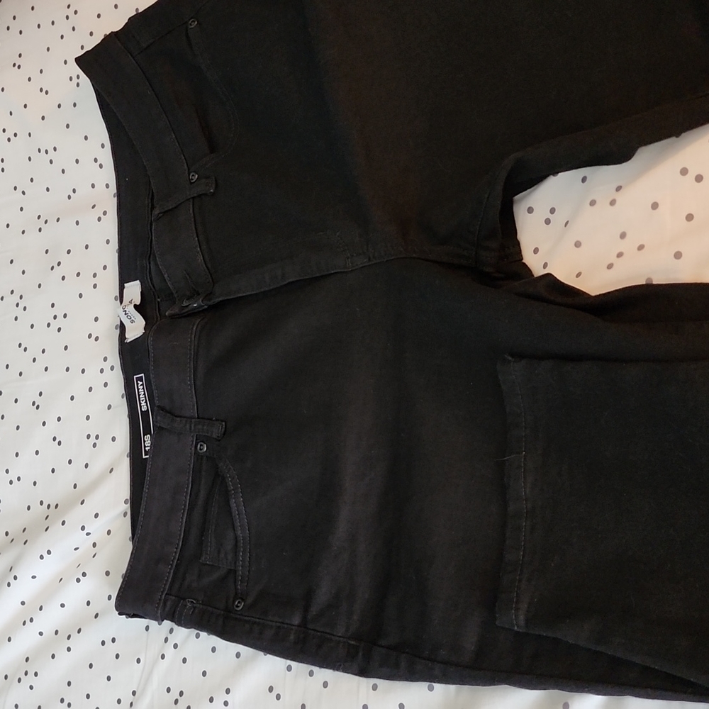 Womans sonoma skinny jeans